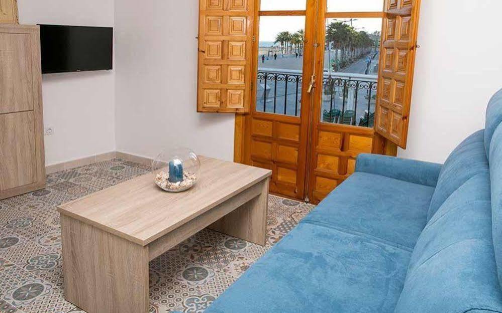 Hb Costablanca Apartamientos Junto Al Mar Apartment บิยาโฮโยซา ภายนอก รูปภาพ